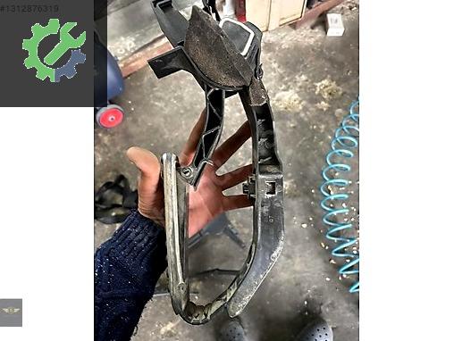 Mercedes 203 gaz pedalı elektrikli
