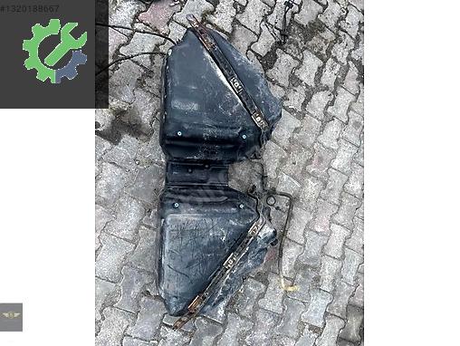 Mercedes 211 benzin deposu