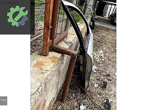 Mercedes-Benz EQA Sağ Kapı çıkma parça