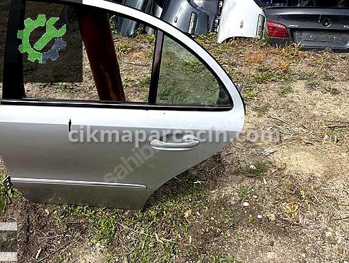 Mercedes-Benz EQA Dış Kapı Kolu çıkma parça