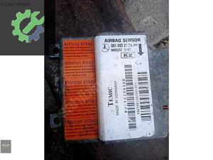 Mercedes AIRBAG sensör 001 820 21 26