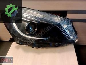 Mercedes A serisi W176 2012-2015 Sağ Far Orjinal
