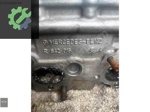 Mercedes Benz 320 642 motor silindir kapağı R642 016