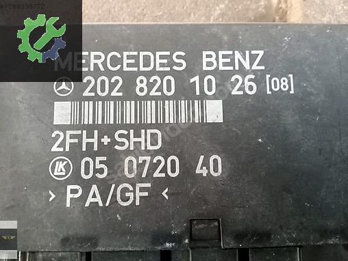 Mercedes C kasa cam confort 202 820 10 26