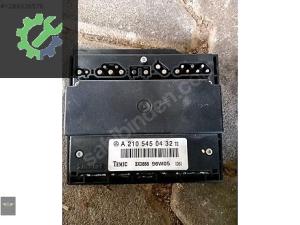 Mercedes E kasa A210 545 04 32 beyin