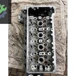 Mercedes R604 016 05 01 silindir kapağı
