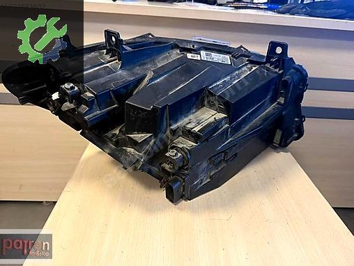 Mercedes-Benz Sprinter Sol Ön Far çıkma parça