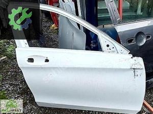 Mercedes W205 Kasa C180 C200 Sağ Ön Kapı