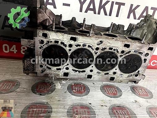 Mercedes-Benz X Silindir Kapak 110426655R çıkma parça