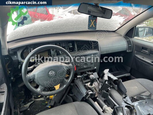 Opel Omega Torpido çıkma parça