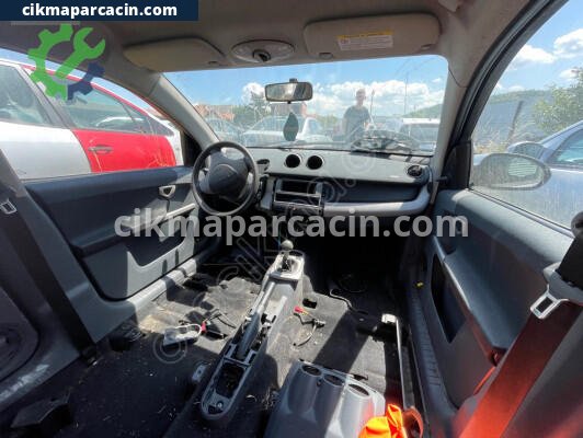 Smart ForFour Torpido çıkma parça