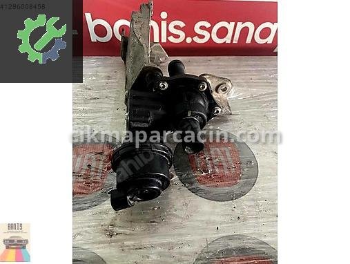 Nissan Navara Beyni 922304507R çıkma parça