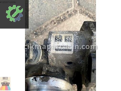 Nissan Navara Gaz Kelebeği 161A00161R çıkma parça