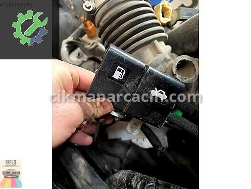Nissan Qashqai Kaput Açma Mandalı çıkma parça