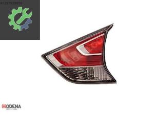 NİSSAN X-TRAIL 2014- ARKA STOP İÇ SAĞ SIFIR 26554-4CA1A