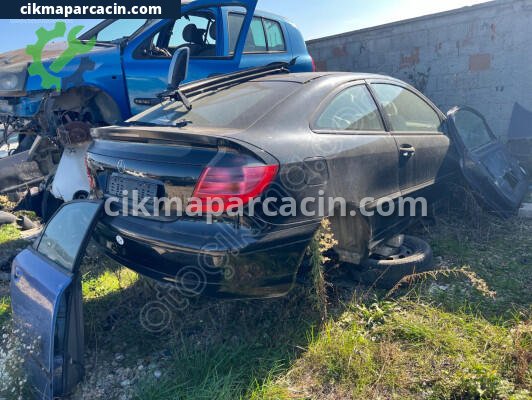 Mercedes-Benz C Serisi Stop çıkma parça