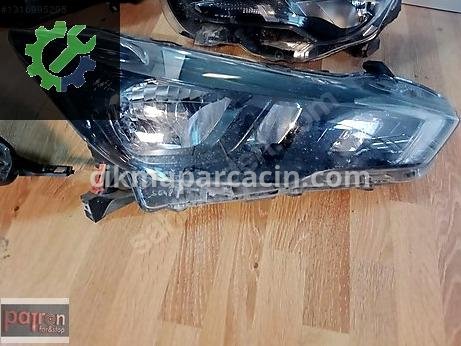 Nissan Micra Sol Ön Far çıkma parça