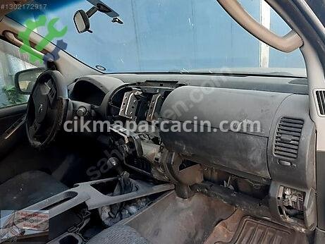 Nissan Navara Ön Torpido çıkma parça