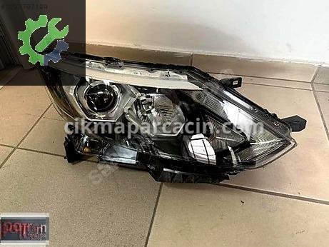 Nissan Qashqai Sol Ön Far çıkma parça