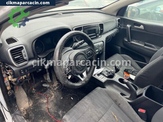 Kia Sportage Torpido çıkma parça