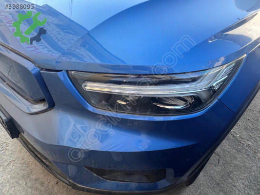 Volvo XC40 Sis Farı çıkma parça