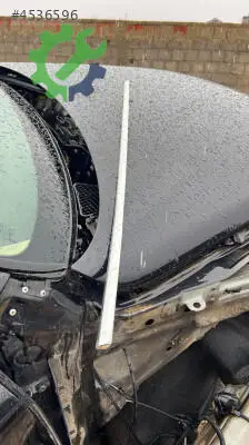 Volkswagen Touareg Kapı Çıtası çıkma parça
