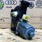 Skoda Octavia 2013-2021 Çıkma Cam 5Q0959802B