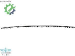 Skoda Octavia 2021 Sıfır Tampon Orta Izgara 5E3853551