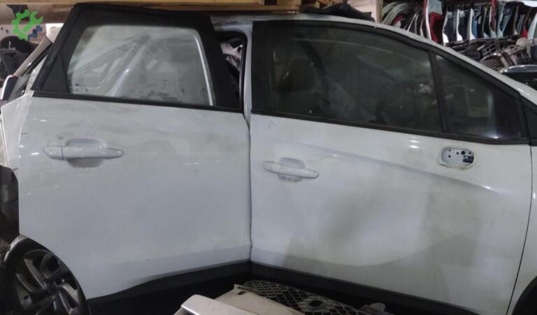 Opel Crossland Sağ Arka Kapı çıkma parça
