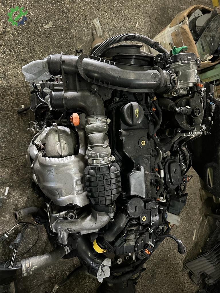 Opel Grandland Sandık Motor çıkma parça