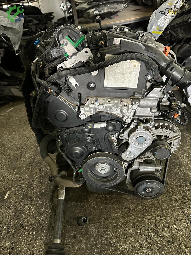 Opel Grandland Sandık Motor çıkma parça