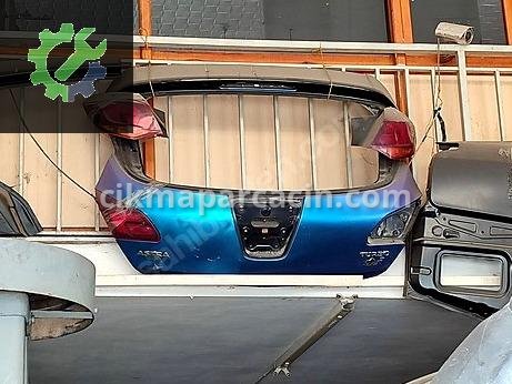 Opel Astra Bagaj Kapağı çıkma parça