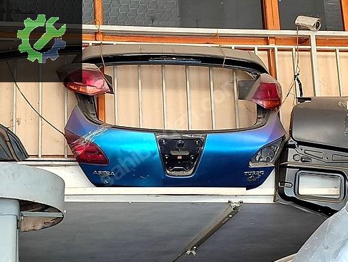 OPEL ASTRA BAGAJ KAPAĞI