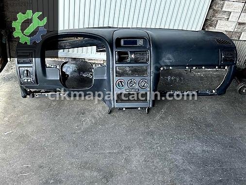 Opel Astra Torpido çıkma parça