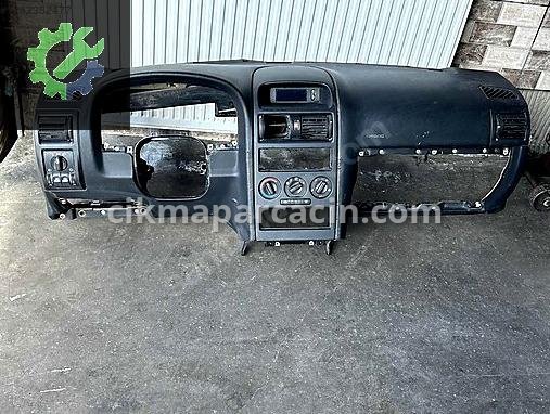 Opel Astra Torpido çıkma parça