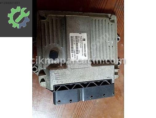 Opel Astra Motor Beyni 55565450 çıkma parça