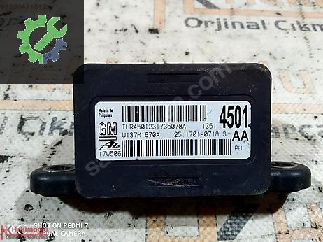 Opel Astra İvme Sensörü 13514501 çıkma parça