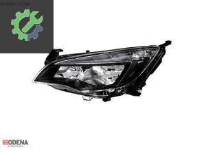 OPEL ASTRA J 2012- ÖN FAR SOL (LEDLİ-SİYAH) SIFIR
