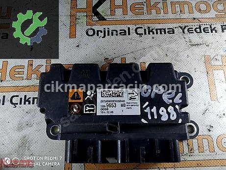 Opel Astra Airbag Beyni (SRS) çıkma parça