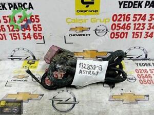 OPEL ASTRA J FAN MOTORU TESİSATI OEM 13283803