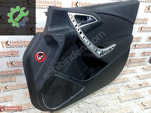 Opel Astra Kapı (Ön Sağ) 155603 çıkma parça