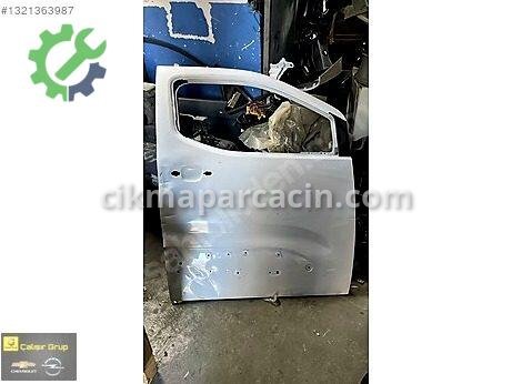 Opel Combo Kapı (Ön Sağ) çıkma parça