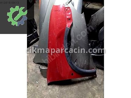 Opel Corsa Sağ Ön Çamurluk çıkma parça