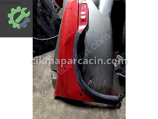 Opel Corsa Sağ Ön Çamurluk çıkma parça