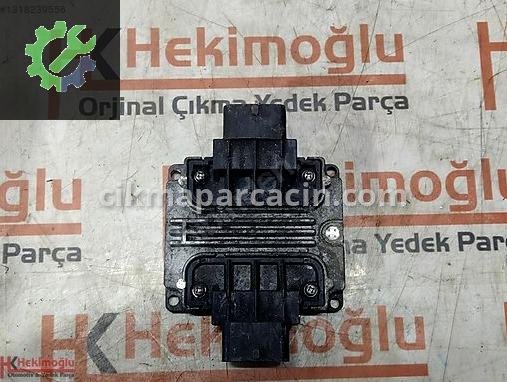Opel Corsa Otomatik Şanzıman Beyni 55556752 çıkma parça
