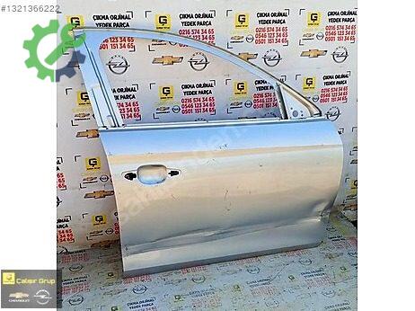 Opel Corsa Kapı (Ön Sağ) çıkma parça