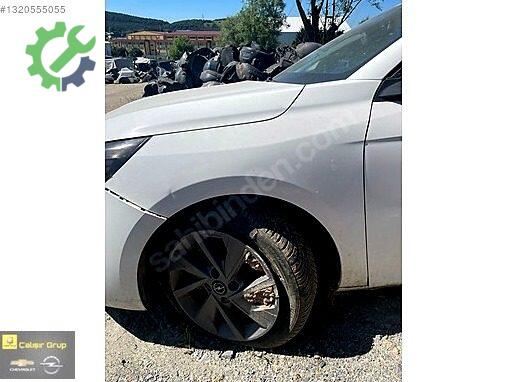 Opel Corsa Kesme Tavan Sacı çıkma parça
