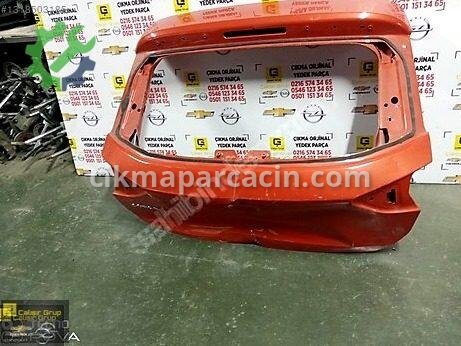 Opel Corsa Bagaj Kapağı çıkma parça