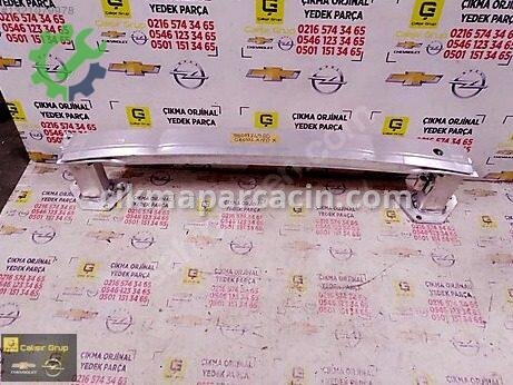 Opel Crossland Arka Tampon Demiri çıkma parça