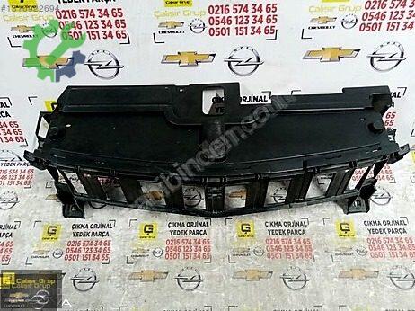 Opel Grandland Üst Maske çıkma parça